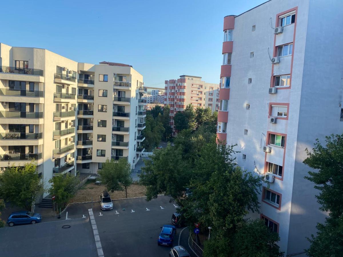 Evan Cozy Flat With Balcony & Parking, 13 September Бухарест Экстерьер фото